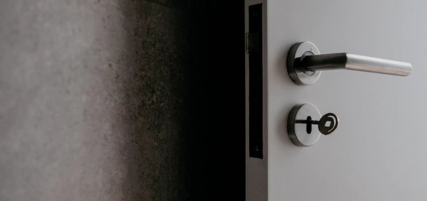 Front Door Handle Repair And Installation in Orange Cove, CA